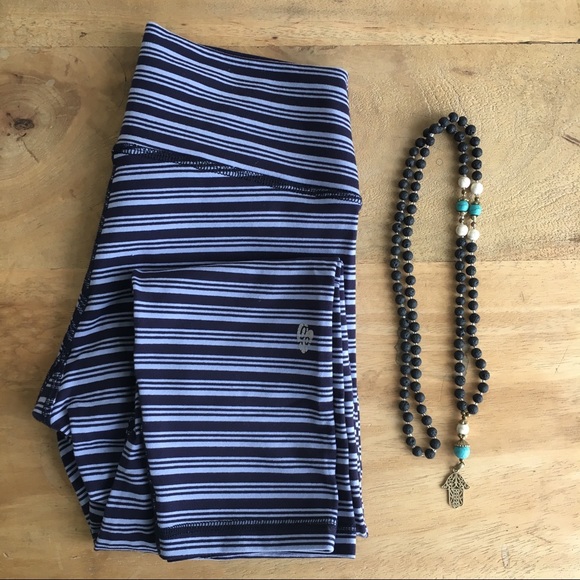 Ellie Talepop Loop Capri - Picture 4 of 4